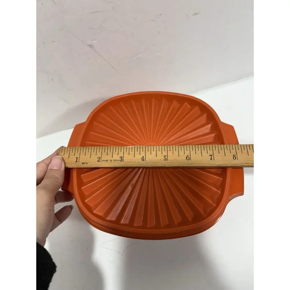 Set Of 2 Tupperware Servalier Bowl Yellow 9” W/ Lid: 837-4, Orange 8” Lid 839-16